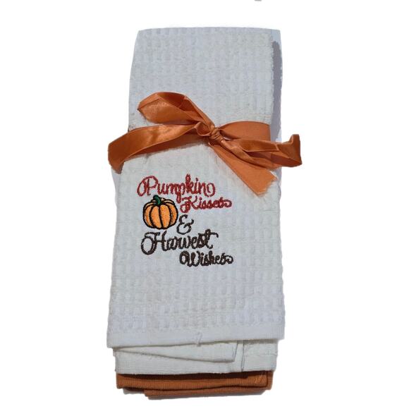 2 Pack Fall Autumn Pumpkin Dish Towels NWT - Picture 1 of 2